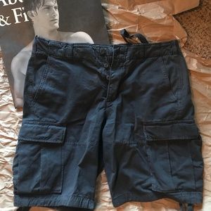 Abercrombie & Fitch navy cargo short
